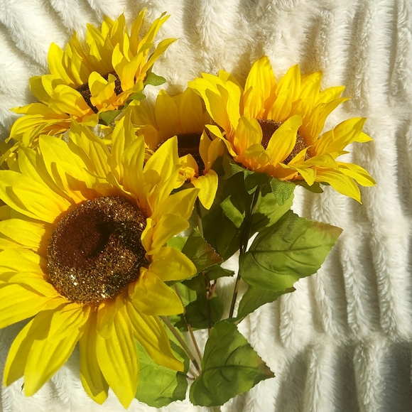 NWT Gorgeous Glittered Sunflower Stems - Picture 8 of 9